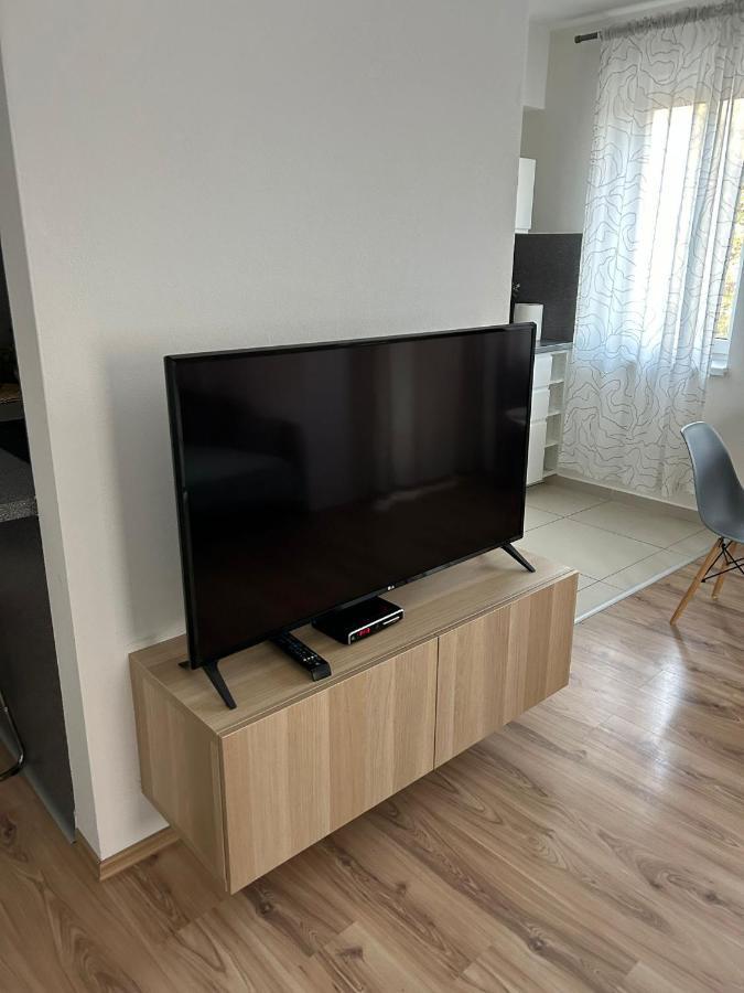 Apartman "Dunaj" Private Parking - Klimatizacia Šamorín Zewnętrze zdjęcie